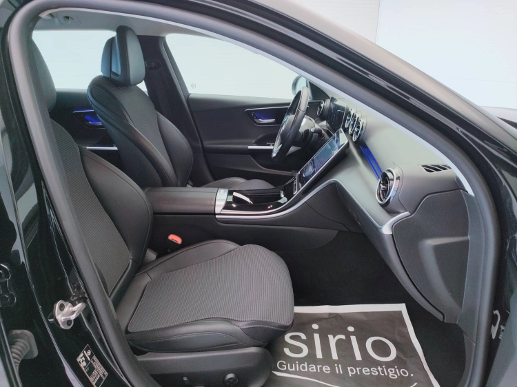 9 - Mercedes-Benz Classe C SW 220 d mhev Sport auto