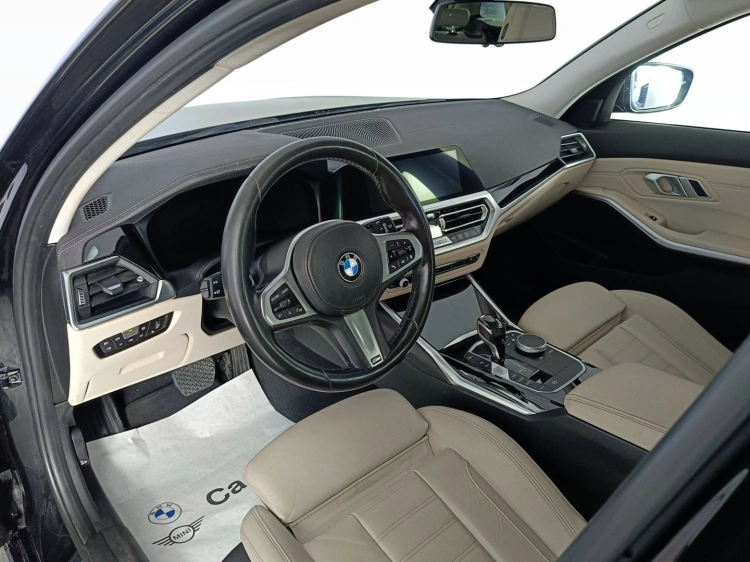 7 - BMW Serie 3 320d Touring xdrive Luxury auto