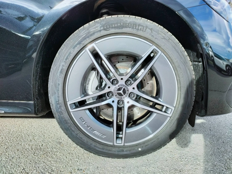 5 - Mercedes-Benz Classe E 220 d 4MATIC Station Wagon