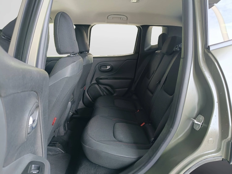 9 - Jeep Renegade 2019 Renegade 1.3 t4 phev Trailhawk 4xe at6