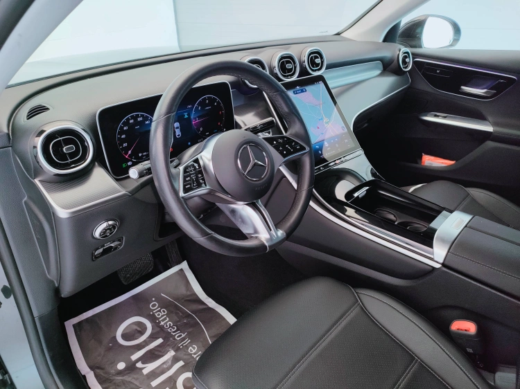 18 - Mercedes-Benz GLC Coupe 220 d Advanced 4matic auto