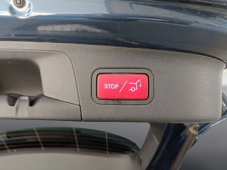 20 - Mercedes-Benz GLA 200 d Premium auto