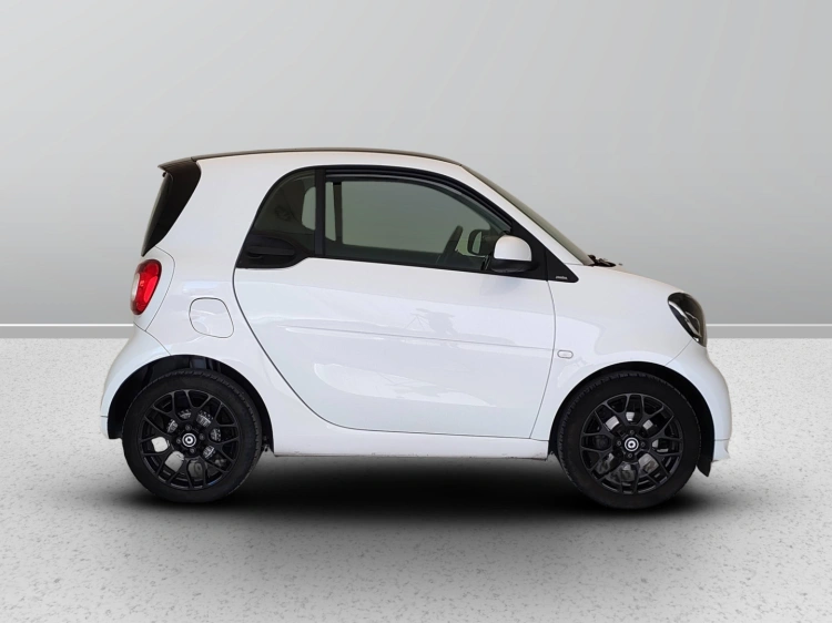 7 - smart fortwo Fortwo 1.0 Superpassion 71cv twinamic