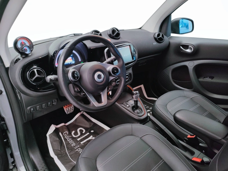 14 - smart fortwo Fortwo eq Edition One 22kW