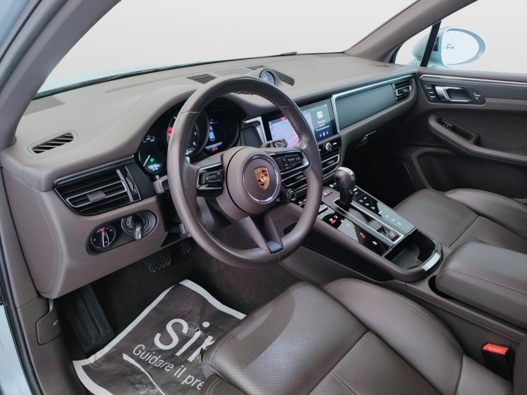 17 - Porsche Macan Macan 2.0 265cv pdk