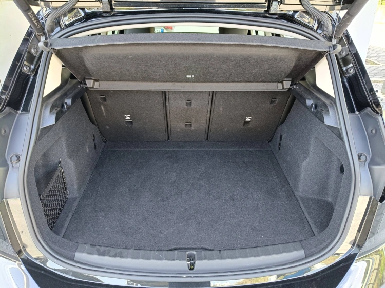 14 - BMW Serie 2 218d Active Tourer Luxury auto