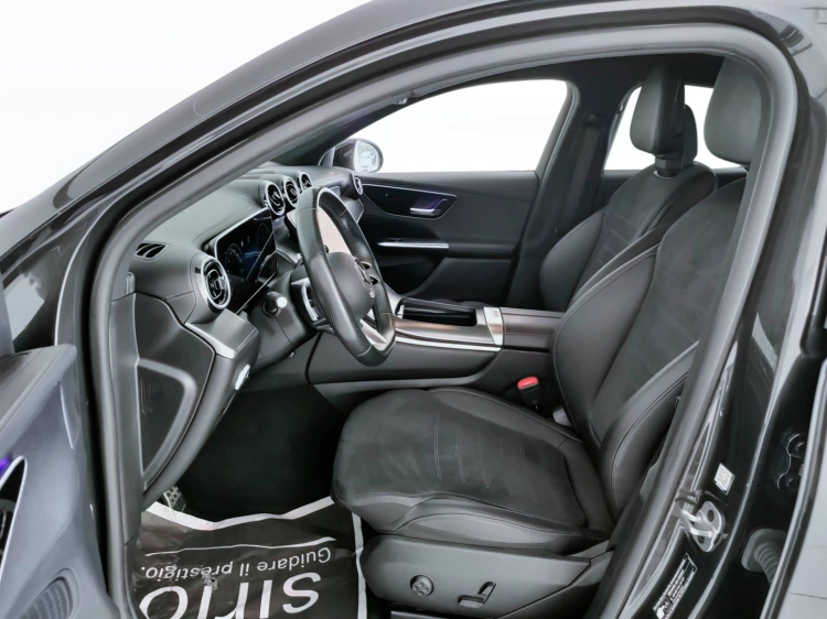 15 - Mercedes-Benz GLC 220 d AMG Line Advanced 4matic auto