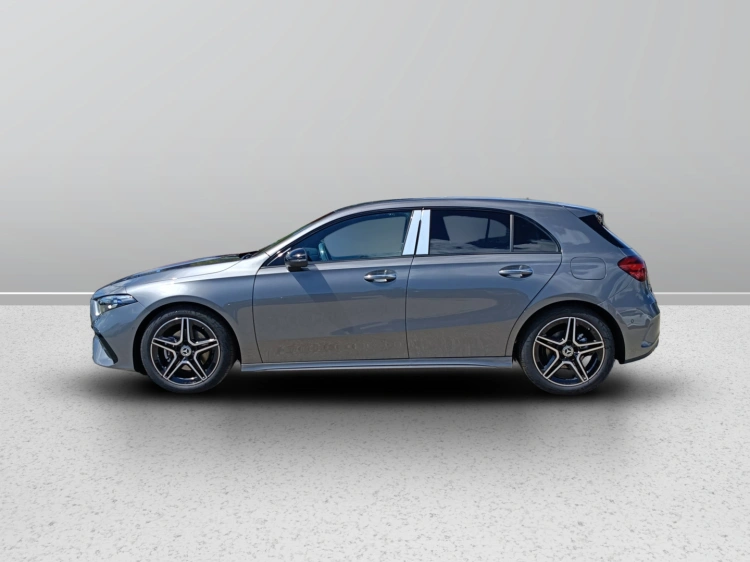 3 - Mercedes-Benz Classe A 180 d Automatic