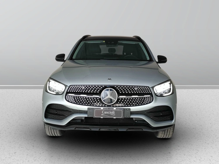 2 - Mercedes-Benz GLC 220 d Premium 4matic auto