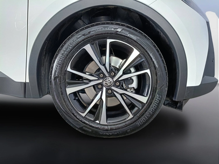 20 - Toyota C-HR C-HR 2.0 phev Trend eco fwd e-cvt