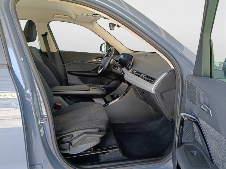 11 - BMW X1 X1 sdrive18d auto