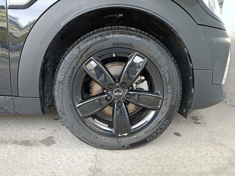 23 - MINI Countryman Mini Countryman 1.5 One D Northwood Edition auto