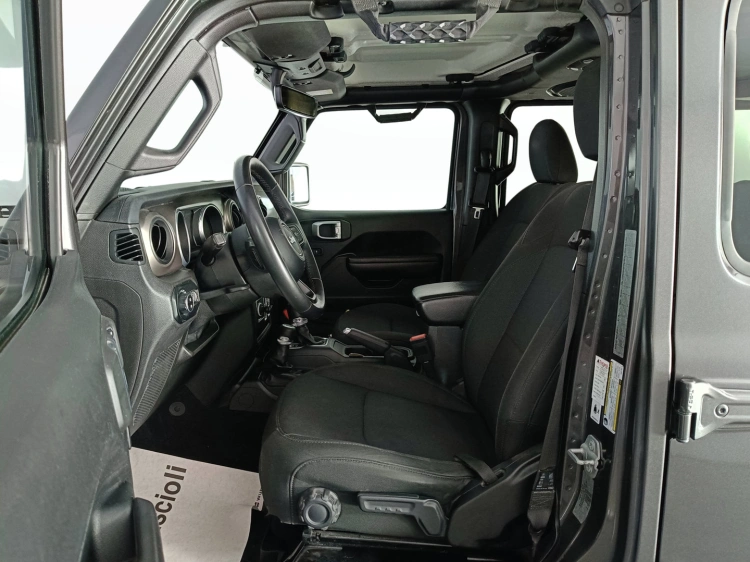 8 - Jeep Wrangler Wrangler Unlimited 2.2 mjt II Sport auto