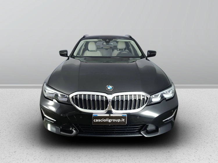 2 - BMW Serie 3 320d Touring xdrive Luxury auto