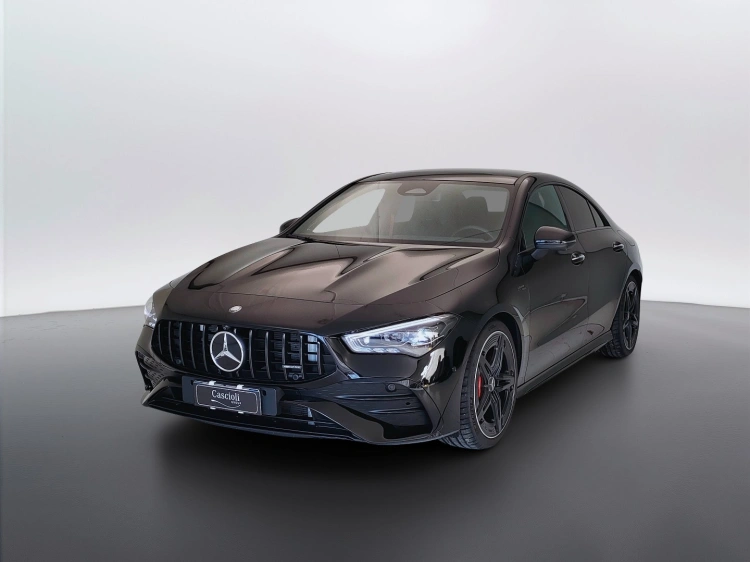 1 - Mercedes AMG CLA Mercedes-AMG CLA 35 4Matic Coupé