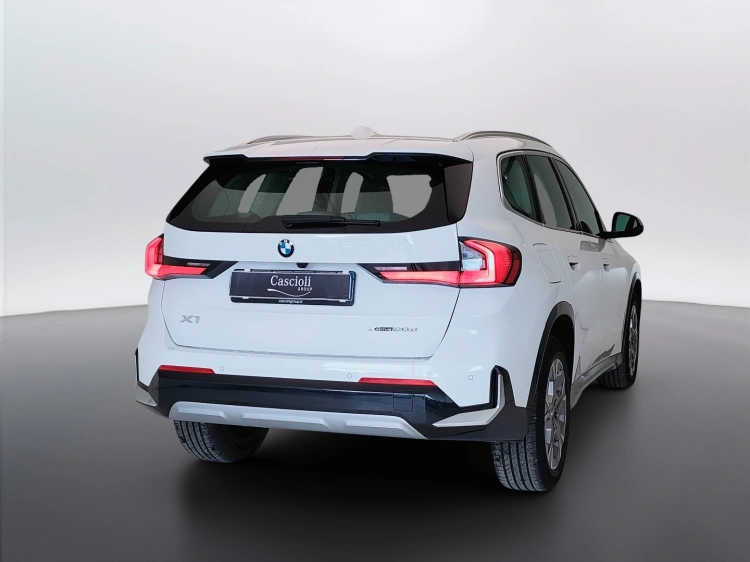 5 - BMW X1 X1 xdrive20d mhev 48V X-Line auto