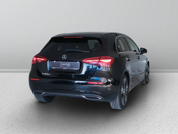 6 - Mercedes-Benz Classe A 180 d Progressive Advanced Plus auto