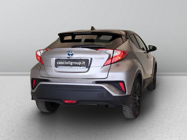 6 - Toyota C-HR C-HR 1.8h Trend 2wd e-cvt