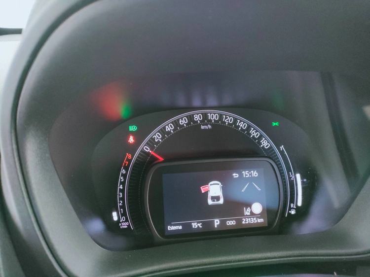 14 - Toyota Aygo X Aygo X 1.0 Trend 72cv s-cvt