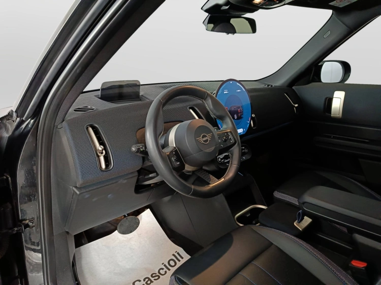 7 - MINI Countryman Mini Countryman 2.0 48V D Classic auto