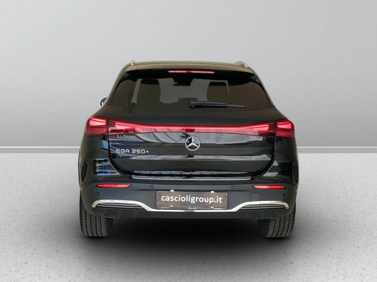 4 - Mercedes-Benz EQA 250+ AMG Line Advanced Digital Edition