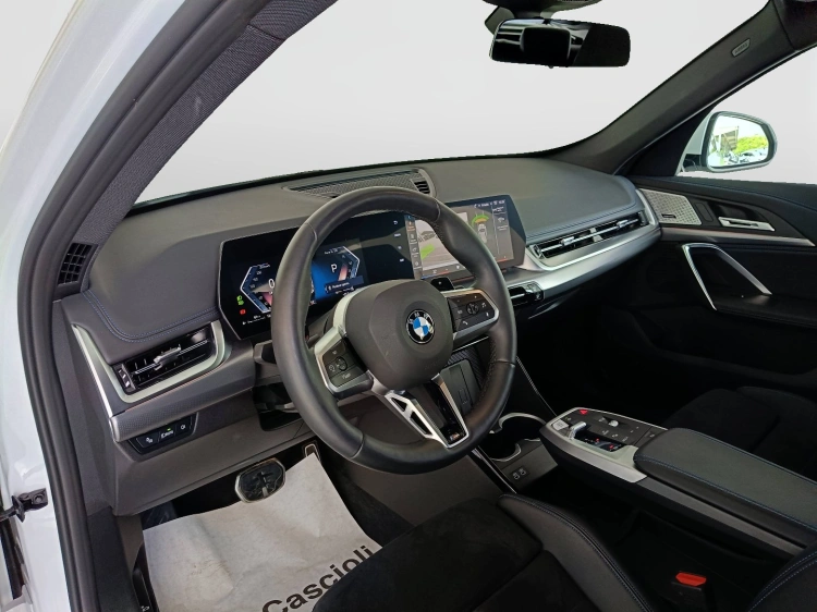 7 - BMW X1 X1 xdrive23d mhev 48V MSport Pro auto