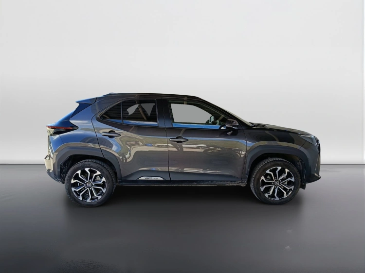 3 - Toyota Yaris Cross TOYOTA Yaris Cross 1.5 Hybrid 5p. E-CVT Trend