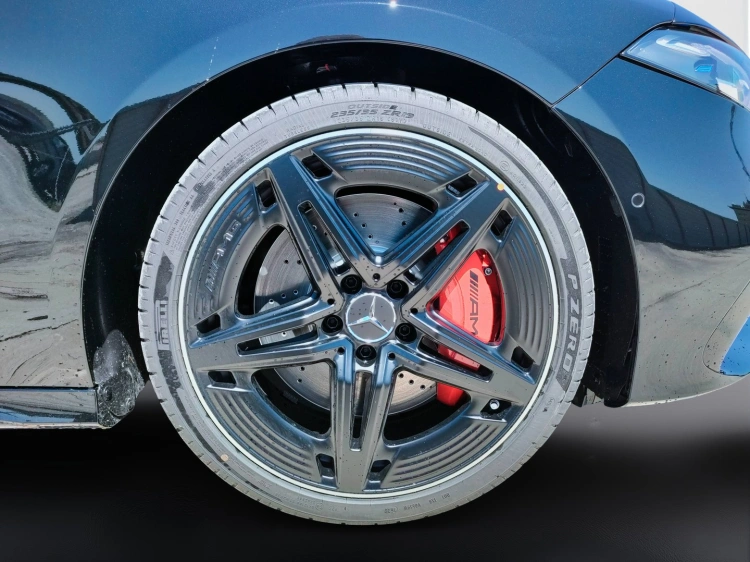 7 - Mercedes AMG Classe A Mercedes-AMG A 35 4MATIC