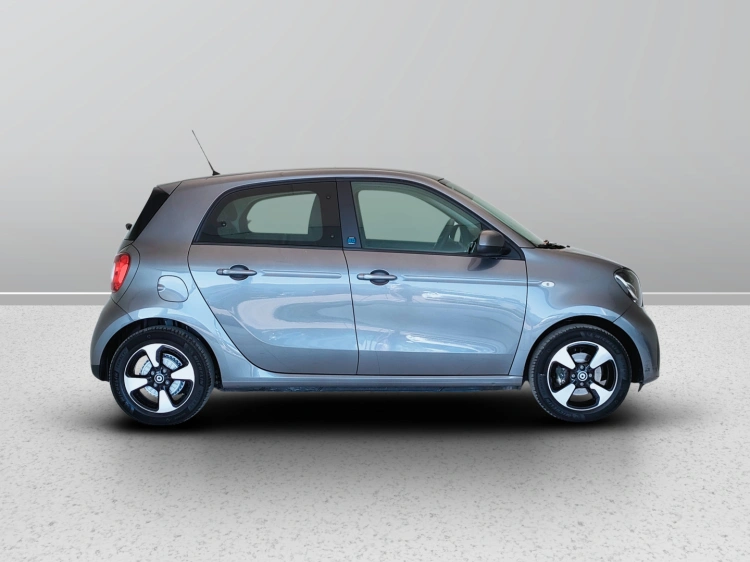 7 - smart forfour Forfour eq Passion 4,6kW