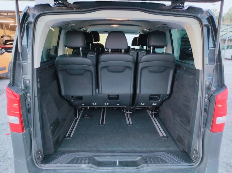 4 - Mercedes Vans Vito 116 cdi long tourer pro auto my20