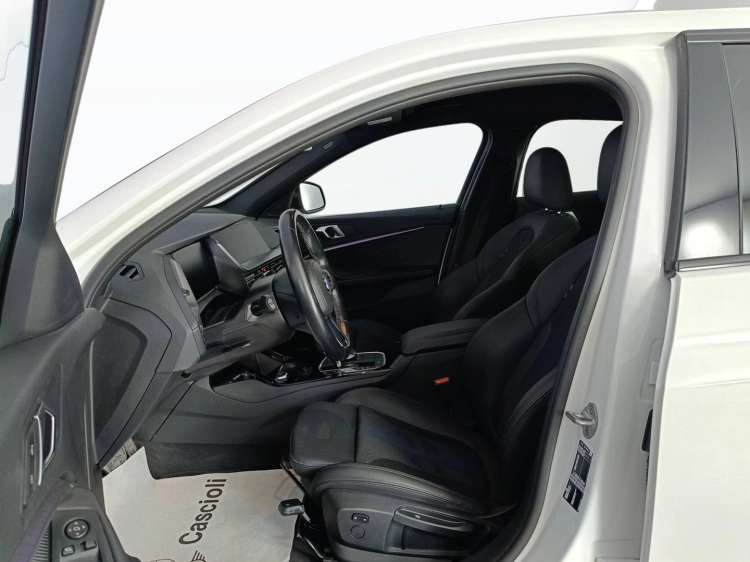 9 - BMW Serie 1 118i Msport 136cv auto