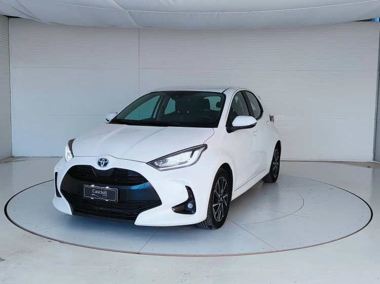 1 - Toyota Yaris Yaris 1.5h Trend