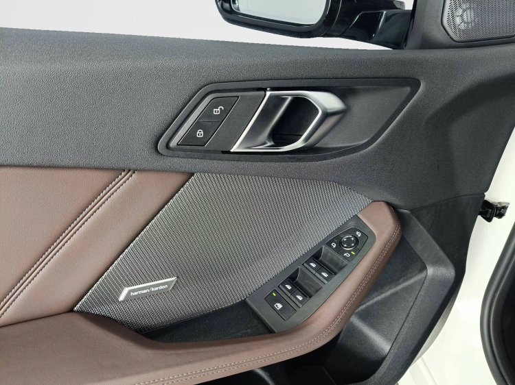 14 - BMW Serie 1 120d 48V MSport Pro auto