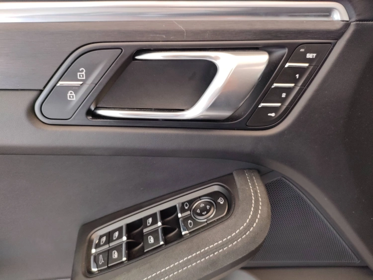 12 - Porsche Macan Macan 2.9 GTS 440cv pdk