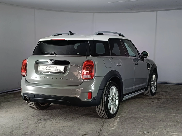 4 - MINI Countryman Mini Countryman 2.0 Cooper D auto