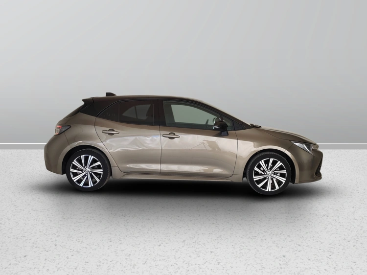 7 - Toyota Corolla Corolla 1.8h Style cvt