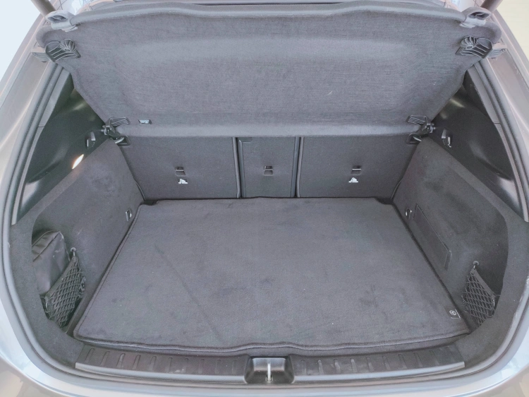 9 - Mercedes-Benz GLA 180 d Progressive Advanced Plus auto