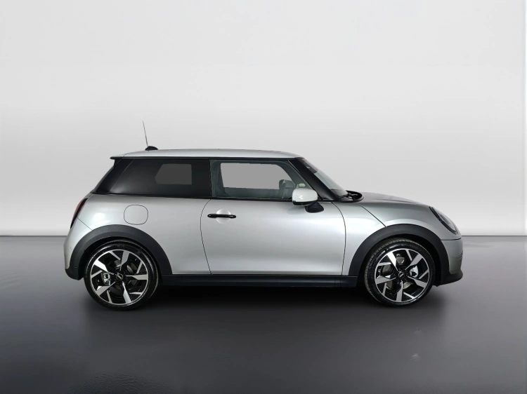 3 - MINI Cooper Mini Cooper 3p 1.5 C Favoured auto