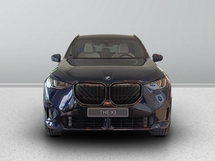 2 - BMW X3 BMW X3 xDrive20d
