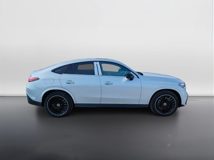 7 - Mercedes-Benz GLC 220 d 4MATIC Coupe