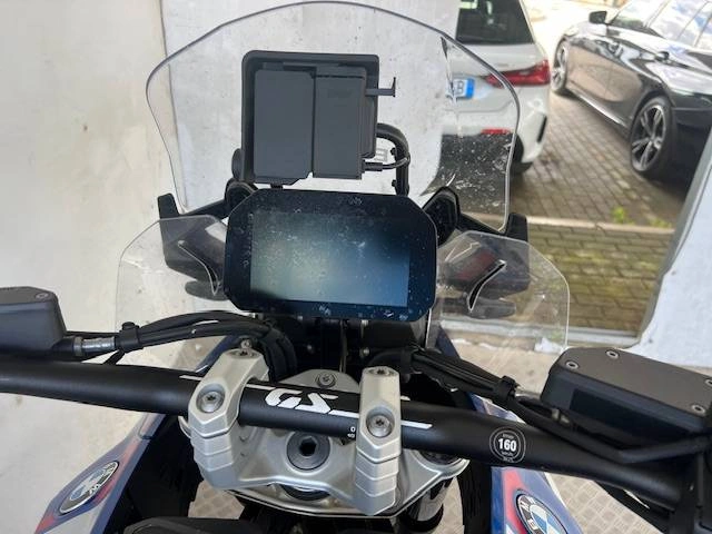 6 - BMW Motorrad KA1 R 1300 GS
