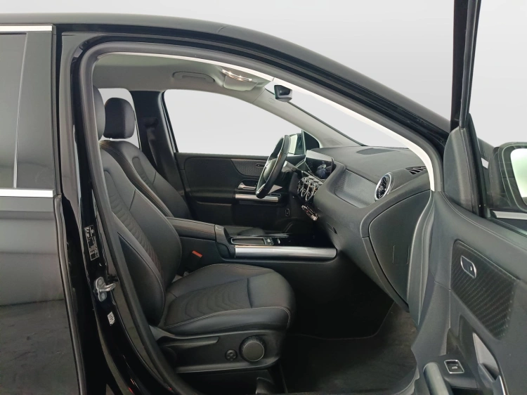 11 - Mercedes-Benz Classe B 180 d Progressive Advanced auto
