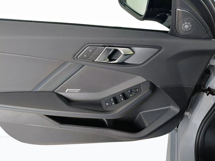 12 - BMW Serie 1 BMW M135 xDrive