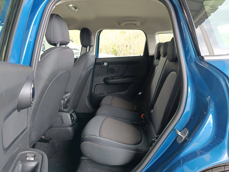 9 - MINI Countryman Mini Countryman 1.5 One D