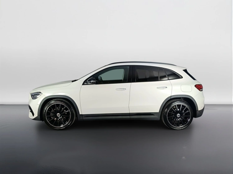 6 - Mercedes-Benz GLA GLA-H247 2020 - 180 d Premium auto