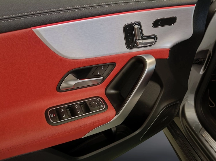 15 - Mercedes AMG Classe A A 35 AMG 4matic auto