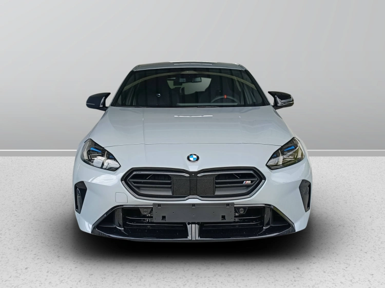 2 - BMW Serie 1 BMW M135 xDrive