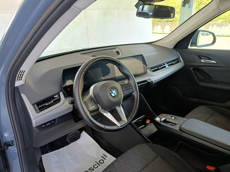 7 - BMW X1 X1 sdrive18d auto