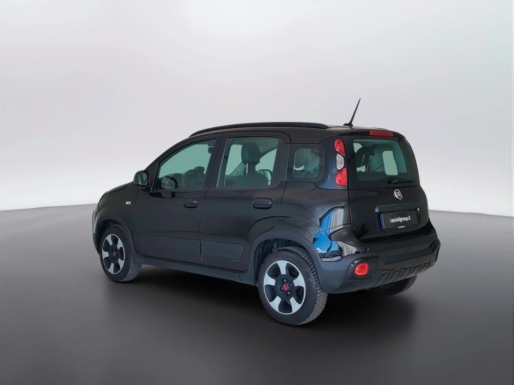 7 - Fiat Panda Panda 1.0 hybrid City Cross s&s 70cv