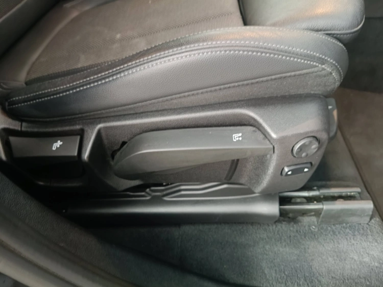 22 - BMW X4 X4 xdrive20d xLine auto my19